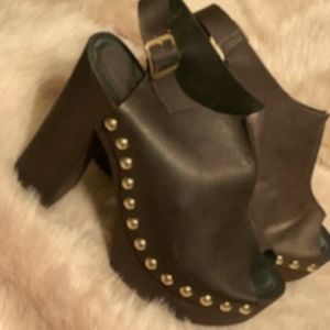 Charles David Ciao Wooden Platform Clogs